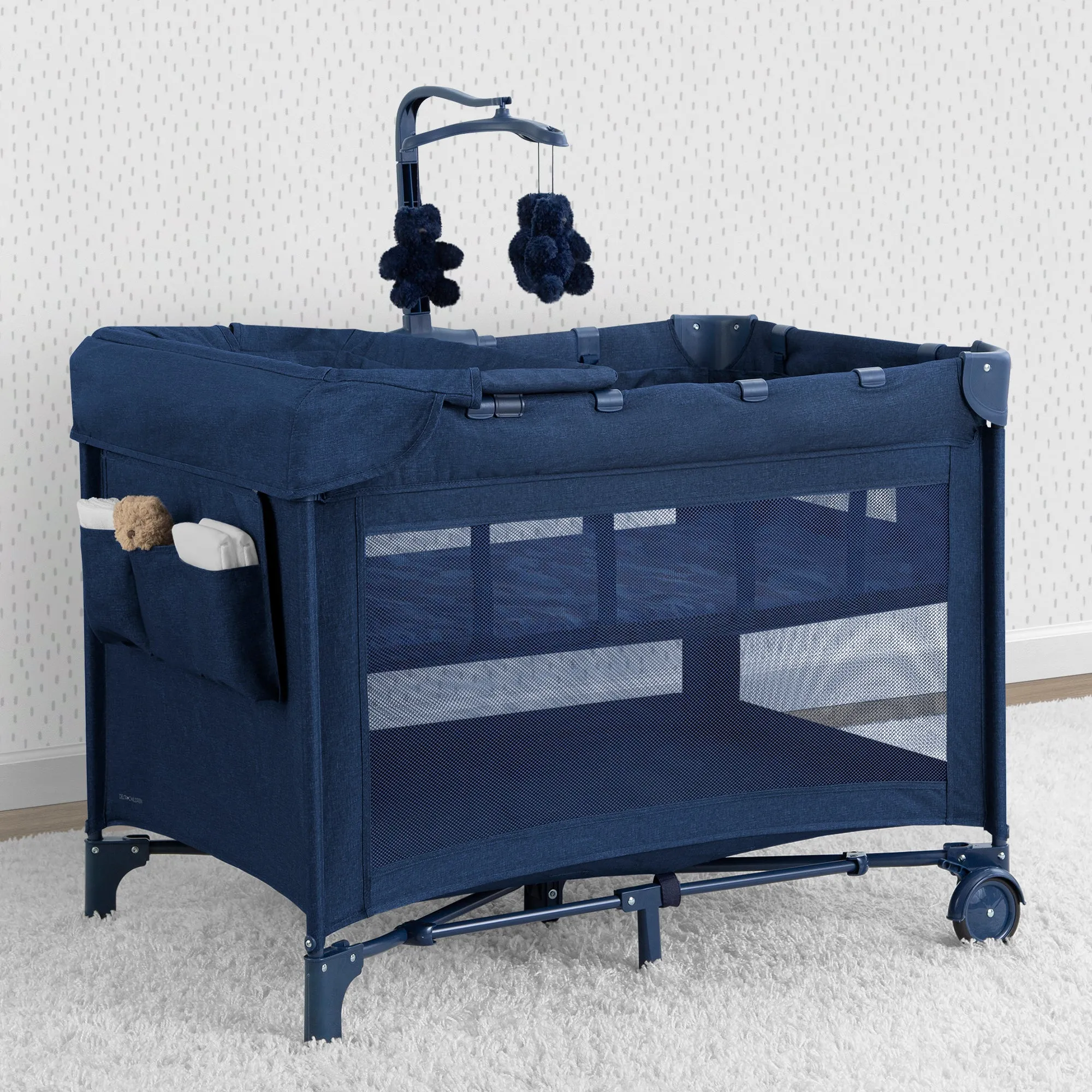 babyGap Deluxe Play Yard