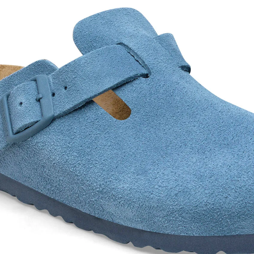 Boston Soft Footbed Suede