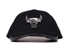 CHICAGO BULLS "SILVER METALLIC" STRAPBACK - BLACK